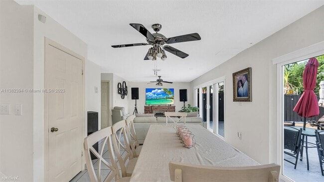 Foto del edificio - 5 br, 2 bath House - 18790 NW 79th Pl # 0