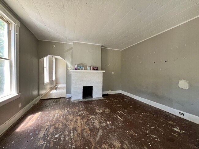 Building Photo - Under Renovation! 1661 Dewey Ave. | 3 BR 1...