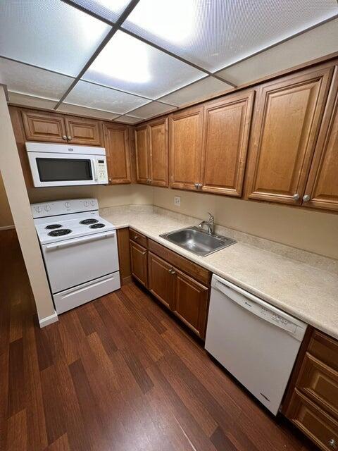 Foto del edificio - 632 NW 13th St