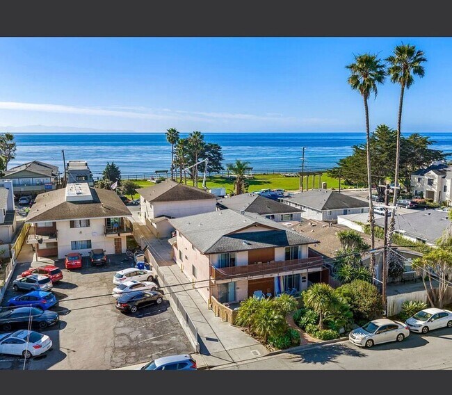 Building Photo - 6789 Sabado Tarde Rd