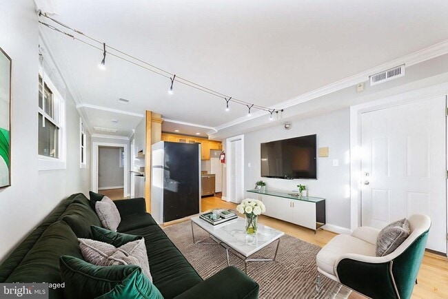 Foto del edificio - 300 Oklahoma Ave NE