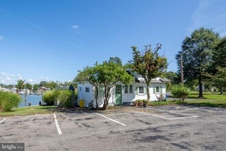 Building Photo - 6062 Drum Point Rd