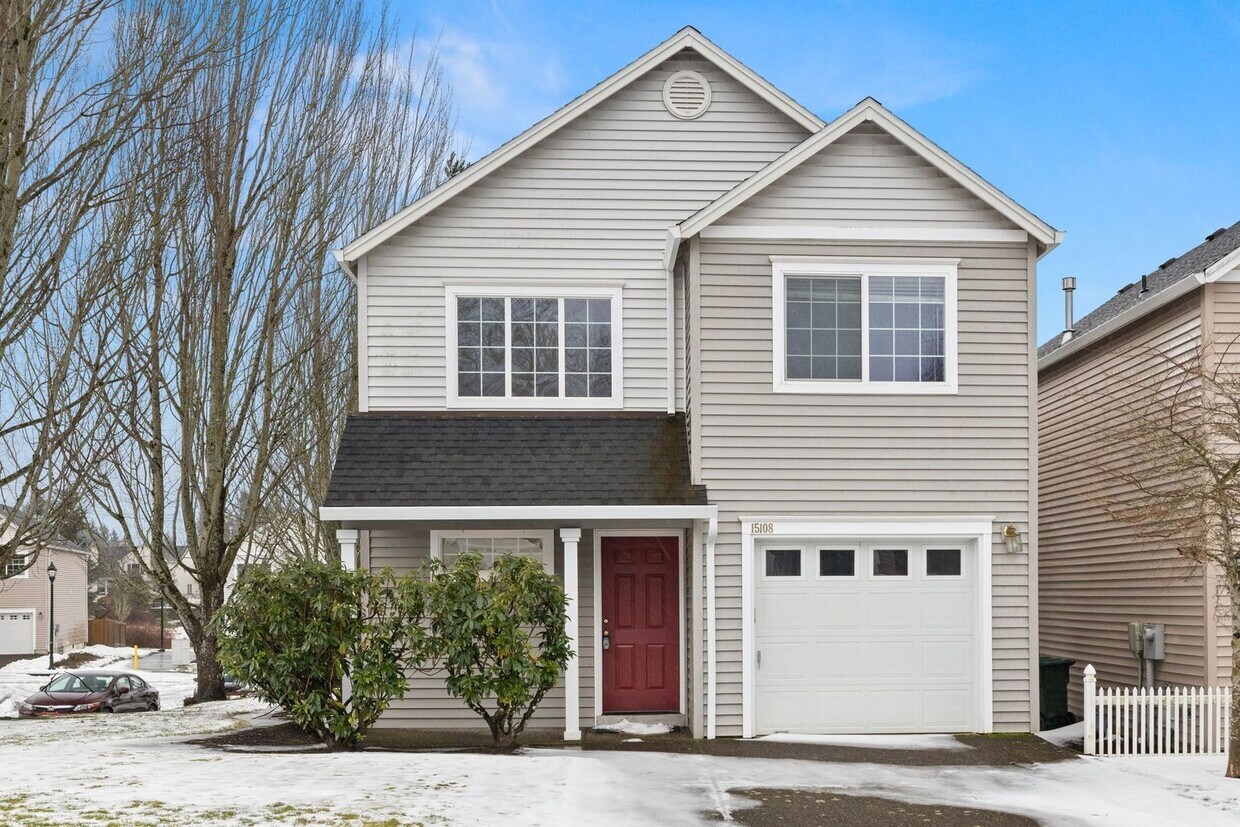 Primary Photo - 3 Bed/ 2.5/Bath Must See Home in BETHANY!!