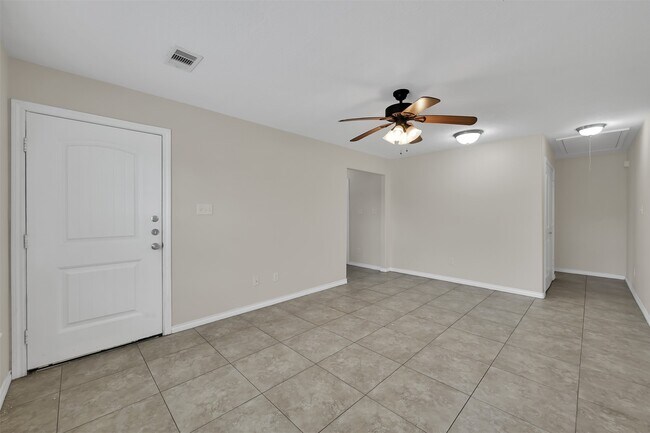 Foto del edificio - 163 S Bend Ct