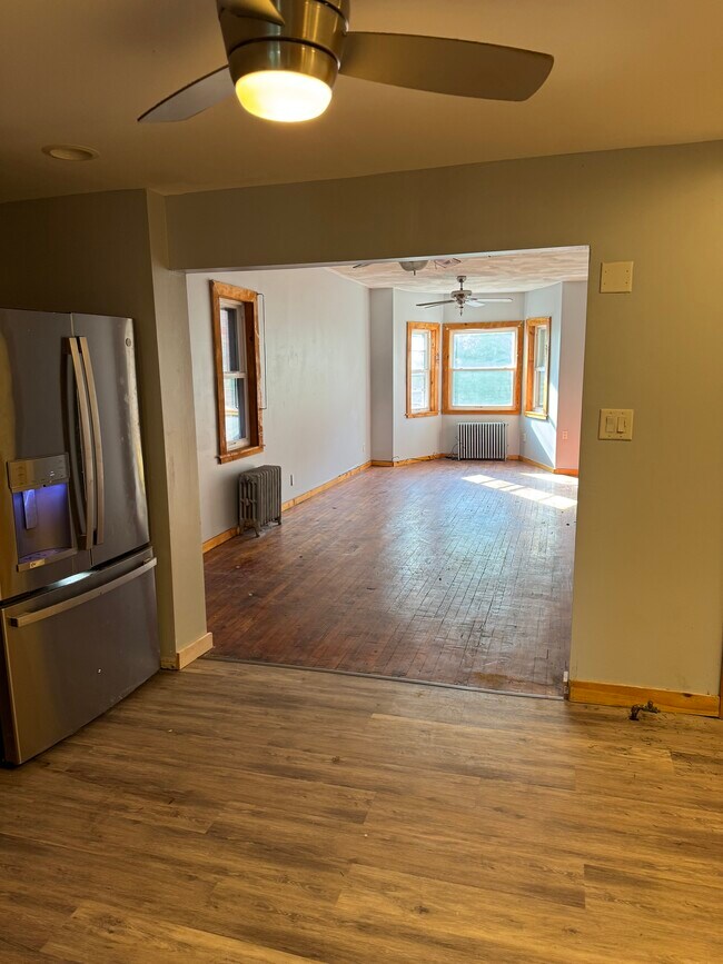 Building Photo - 1514 Ross Ave