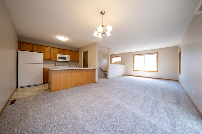 Foto del edificio - 1380 Silver Lake Rd NW