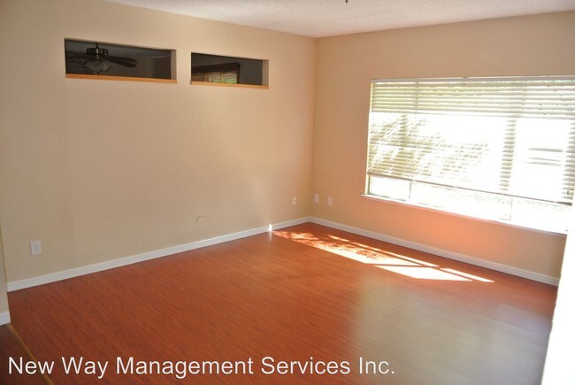 Building Photo - 3 br, 2 bath House - 1666 Woodland Dr