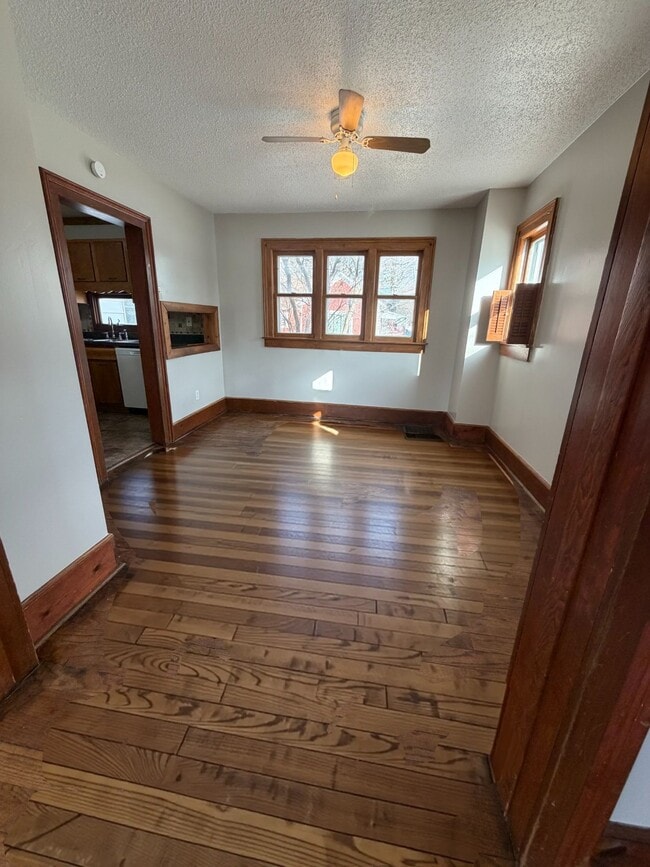 Building Photo - 26 Pelton Ave