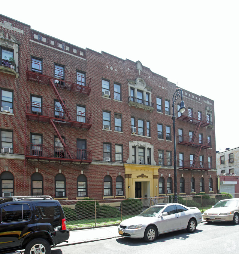 Foto principal - 61 east 17th st