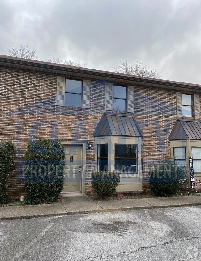 Building Photo - 906 Valley Head Rd NW