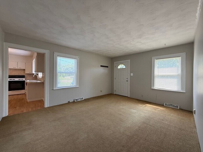 Foto del edificio - South End 3 Bed / 1 Bath