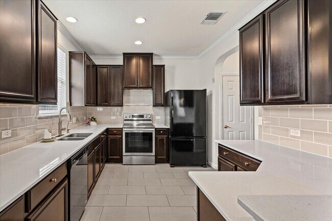 Foto del edificio - 11229 Kirkland Hill Path