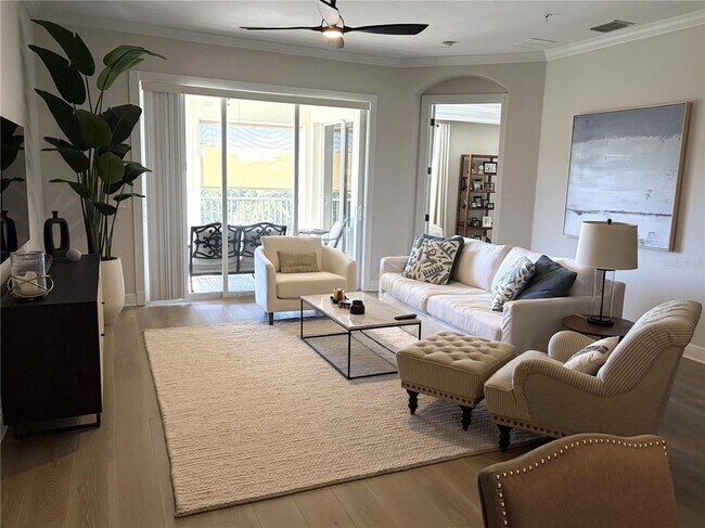 Foto del edificio - 5122 Manorwood Dr