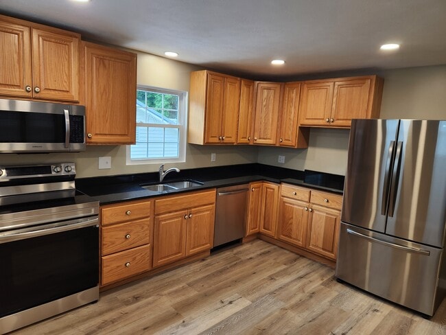 Cocina 2 - 375 W Cruikshank Rd