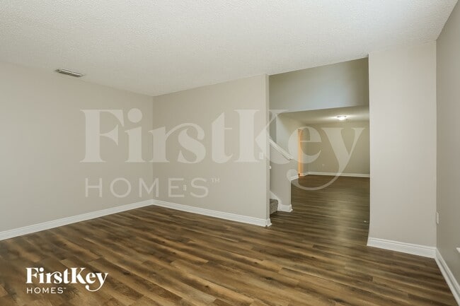 Foto del edificio - 3500 Hickory Landing Ct
