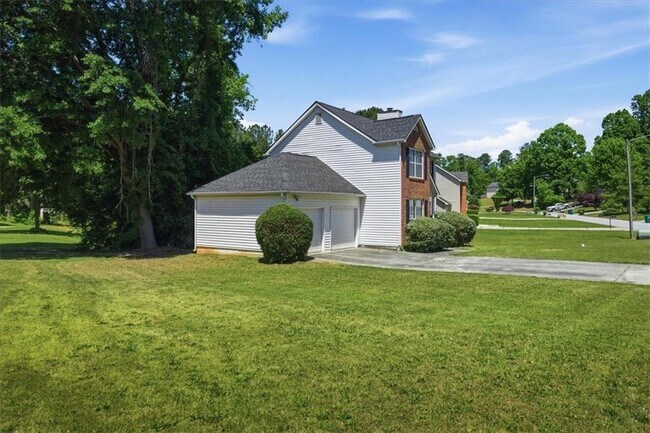 Building Photo - 1459 Bridgewater Branch