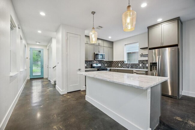 Foto del edificio - 1224 Eleanor St