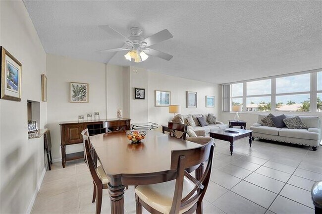Building Photo - 1400 S Ocean Dr