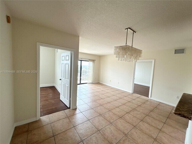 Foto del edificio - 4242 NW 2nd St