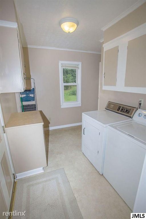 Building Photo - 3 br, 1 bath House - 407 S Maurice Ave