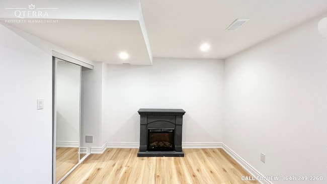 Building Photo - 116 Lindsay Crt