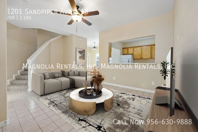 Foto del edificio - 2 bed 2.5 bath Townhouse in Mcallen