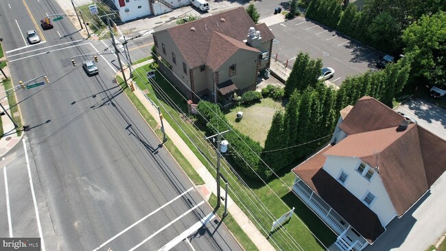 Photo - 4 White Horse Pike Apartment