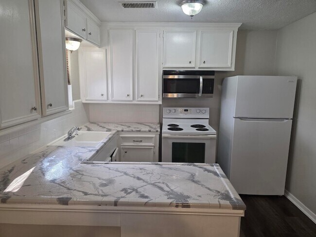 Foto del edificio - 503 Carrell St