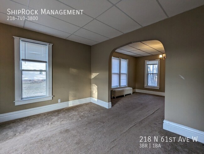 Building Photo - 218 N 61st Ave W