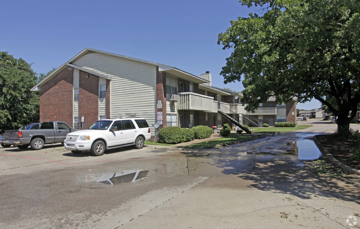 Primary Photo - Quail Village I And II