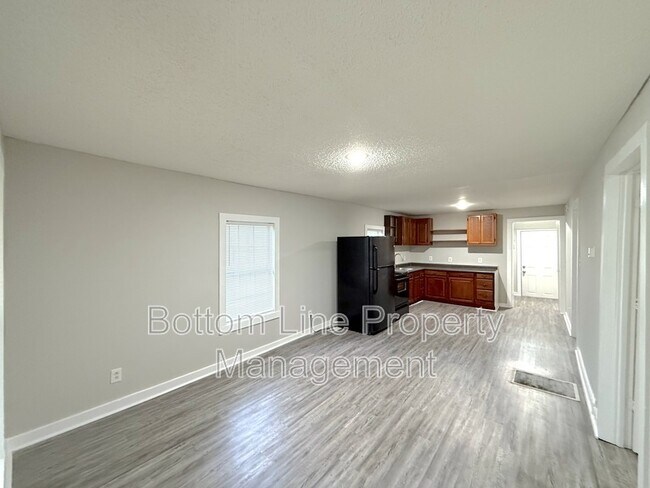 Foto del edificio - 917 N Oakland St