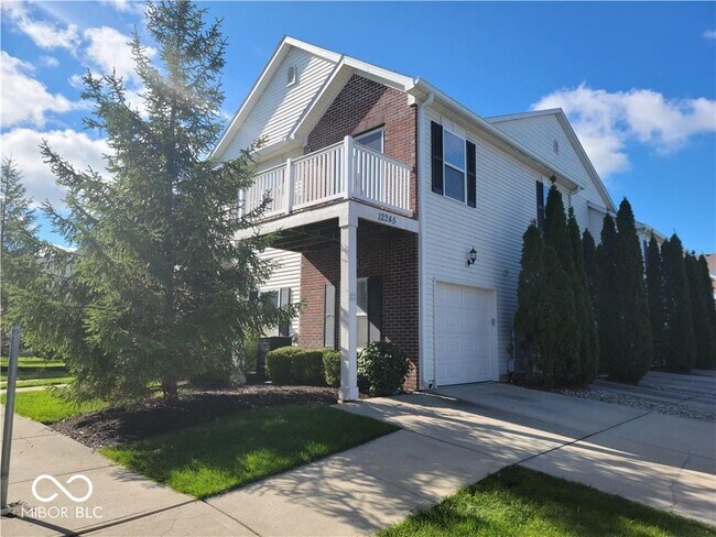 Foto del edificio - 12245 Pebble St