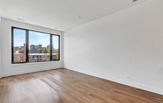 Building Photo - 3312 N Halsted St