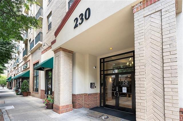Primary Photo - 230 E Ponce de Leon Ave