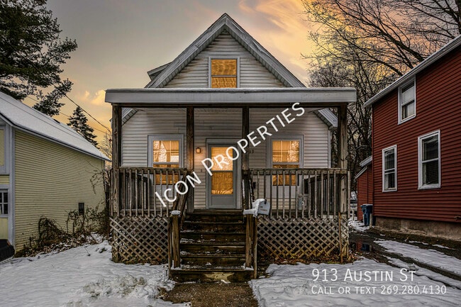 Building Photo - Completely renovated single family home!