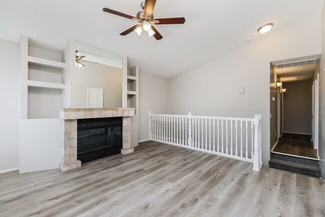 Building Photo - 1811 S 39th St