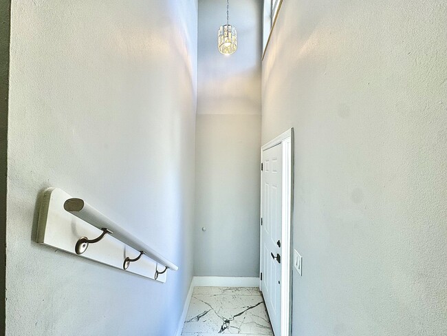 Building Photo - 340 NW 67th St