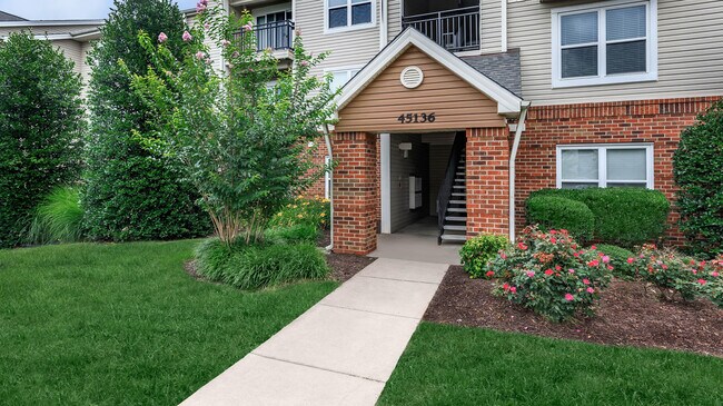 Building Photo - 20300 River Ridge Terrace