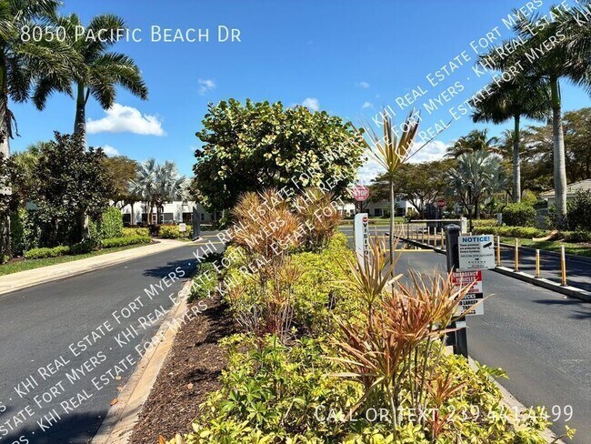 Foto del edificio - 8050 Pacific Beach Dr
