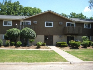 Elmhurst Apartaments - Woodfield Apartments