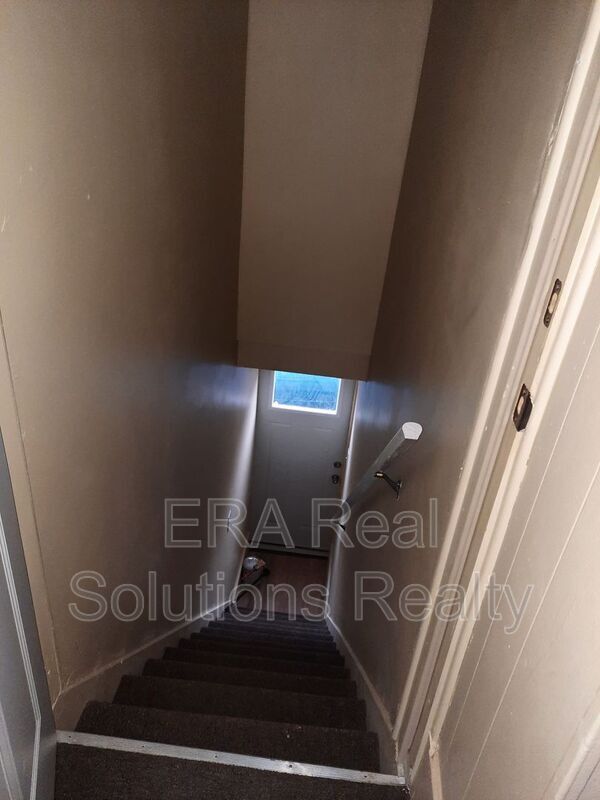 Foto del edificio - 850 W Main St