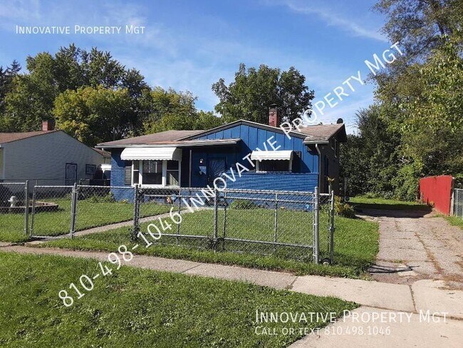 Building Photo - FREE RENT FOR THE FIRST MONTH!!!!