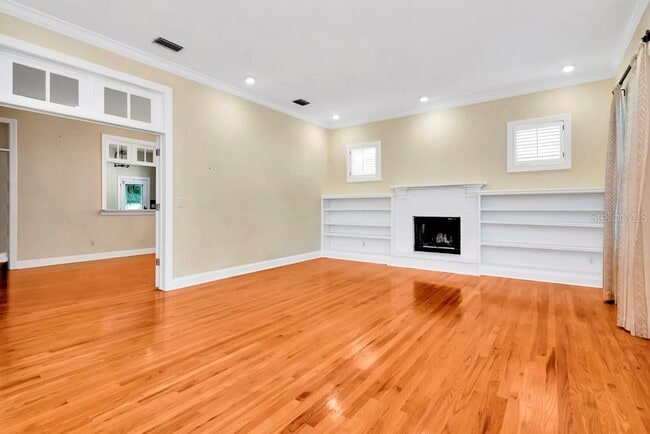 Foto del edificio - 2408 W Jetton Ave