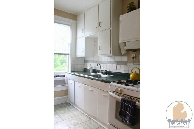 Foto del edificio - 843 Second St NW