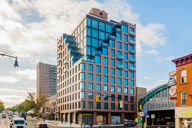 Building Photo - The Deermar Residences
