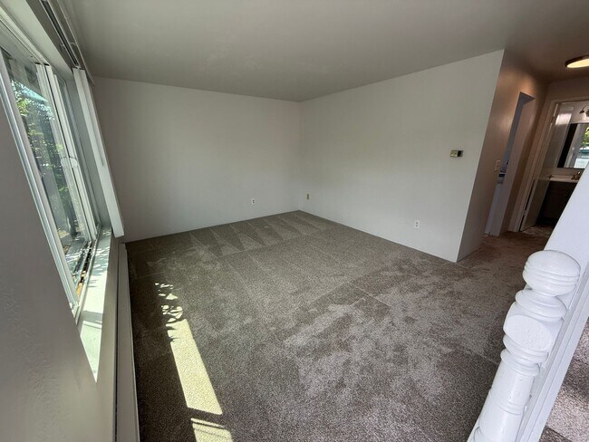 Building Photo - 0771
