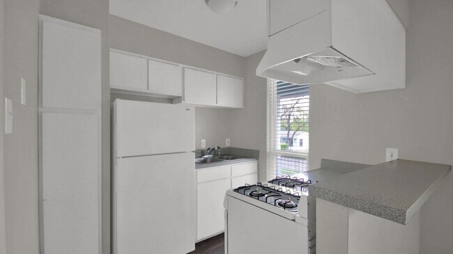 Foto del edificio - 4406 Avenue C