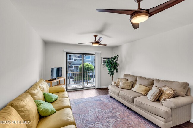Foto del edificio - 1492 Ocean Ave
