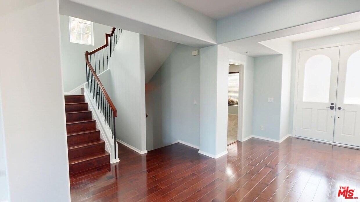 Foto principal - 5655 Como Cir