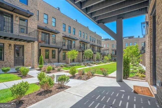 Foto del edificio - 1040 Claudette Colvin Ct